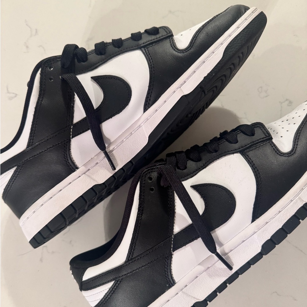 Nike Men's Black and White Panda Dunks